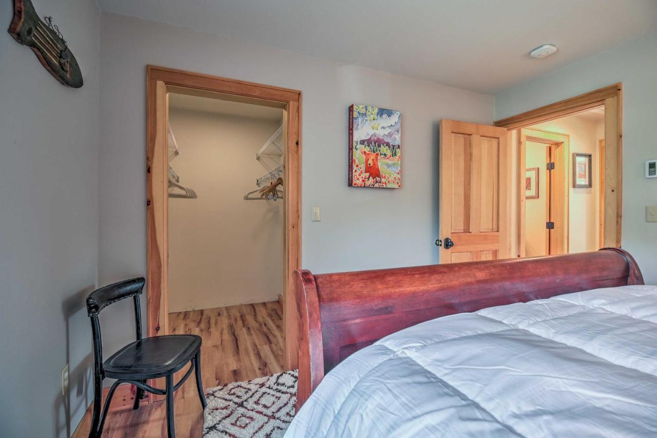 Lake Placid Gem With Patio And Views Less Than 1 Mi To Beach! エクステリア 写真