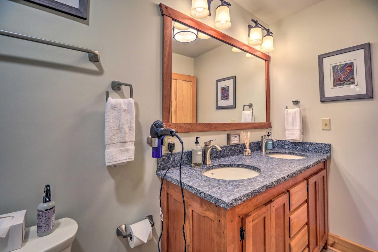 Lake Placid Gem With Patio And Views Less Than 1 Mi To Beach! エクステリア 写真